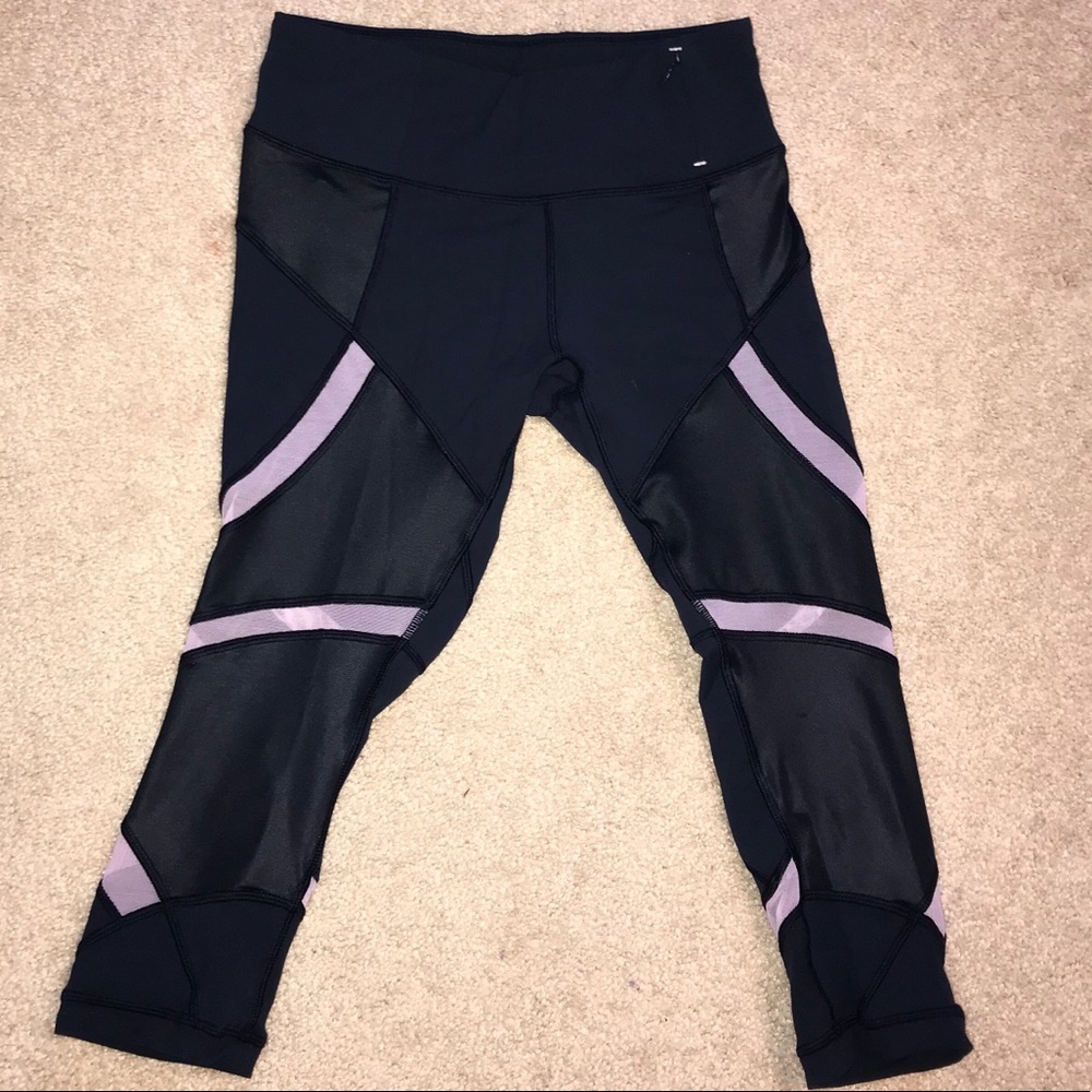 CALIA CARRIE UNDERWOOD CROP LEGGING
